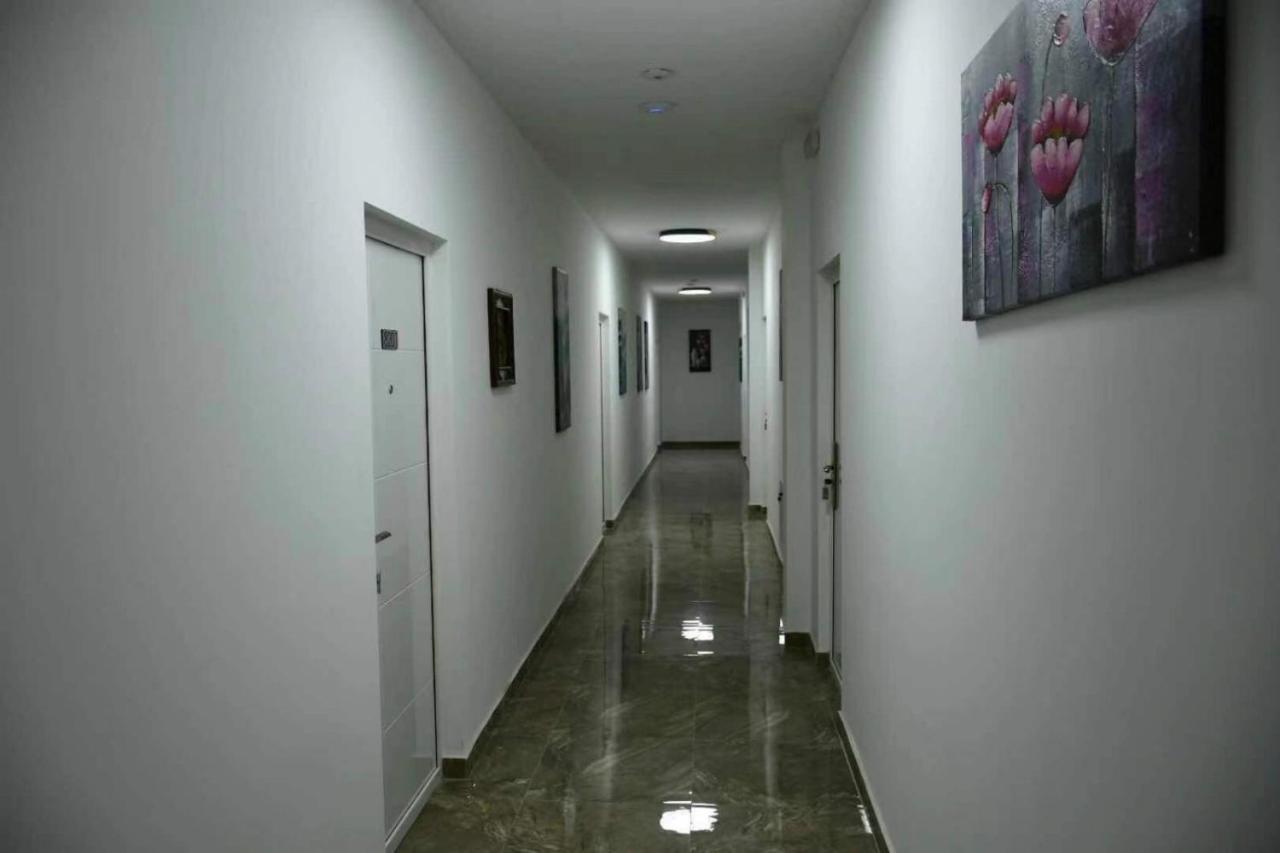 Asuka Apartmani 飞鸟客 Surčin Eksteriør bilde