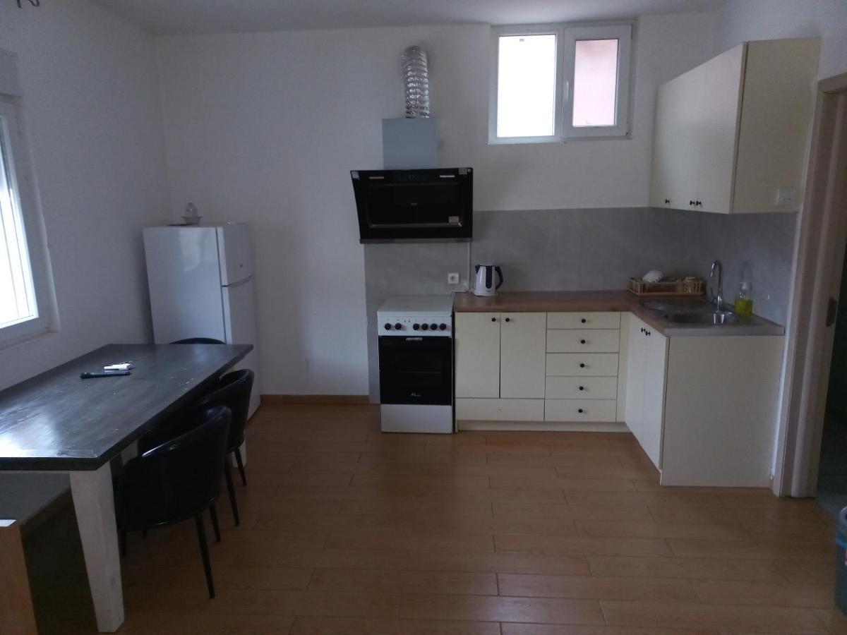 Asuka Apartmani 飞鸟客 Surčin Eksteriør bilde
