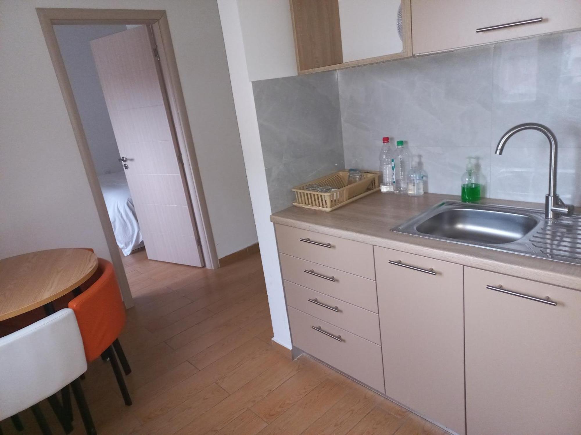 Asuka Apartmani 飞鸟客 Surčin Rom bilde